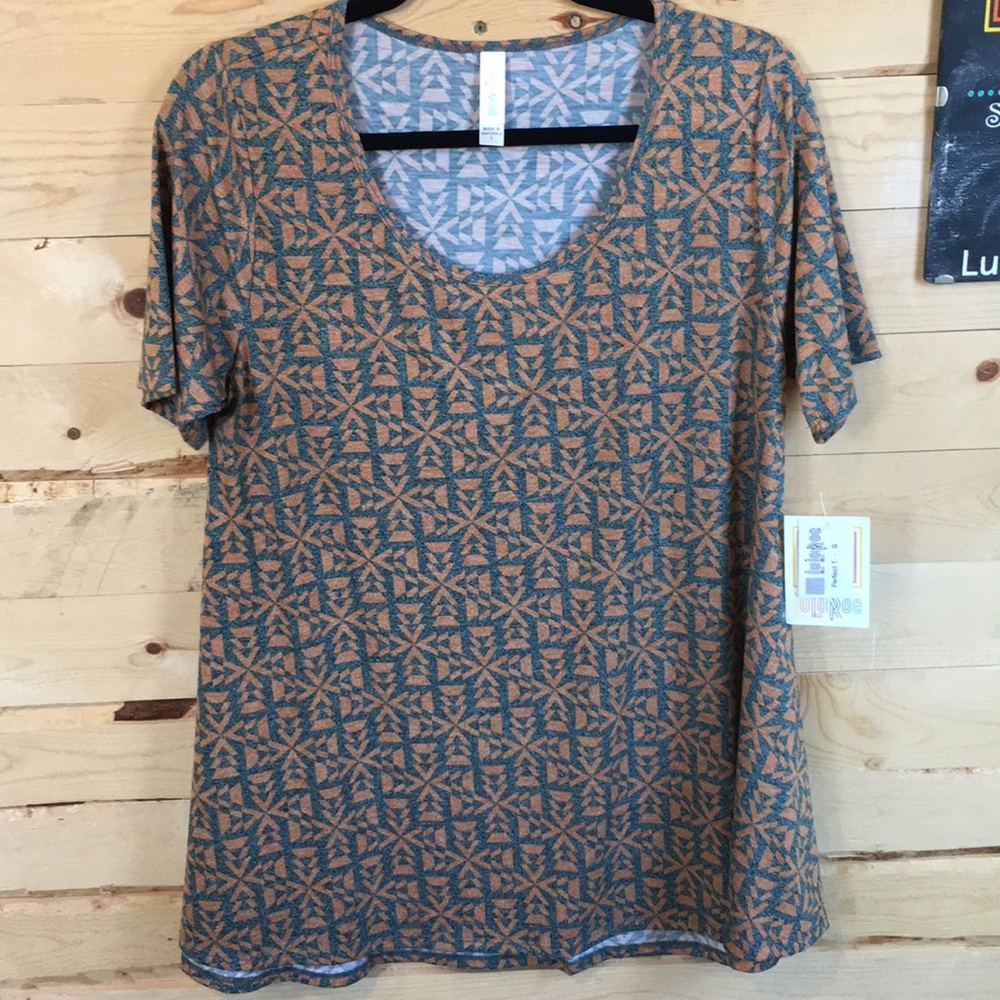 LuLaRoe Perfect Tee